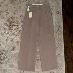 Aritzia Wilfred Effortless Pant in Grey Taupe (w/ tags) Size 8